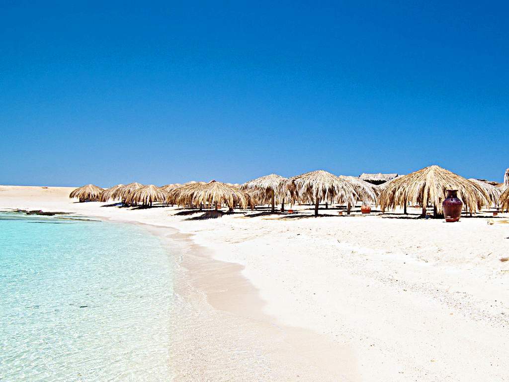 Paradies Insel mit dem Boot
