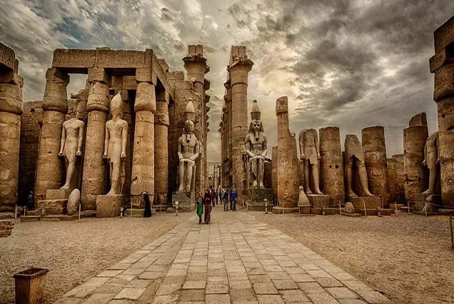 Hurghada nach Luxor bus 2 tage