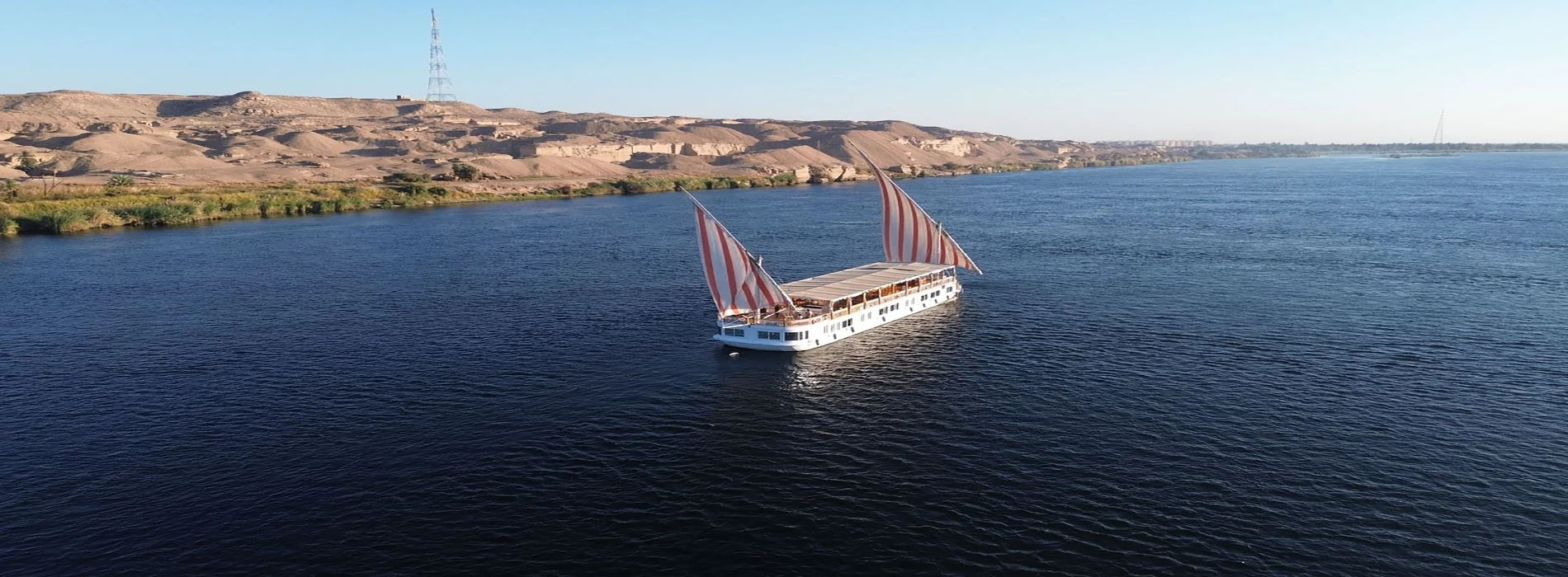 Three Pyramids Dahabiya